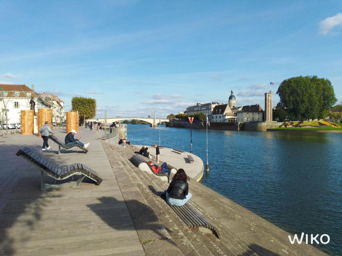 F2 30M2 - Vue Exceptionnelle Sur La Vieille Ville Chalon-sur-Saône Exterior foto
